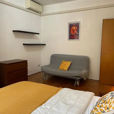 Apartment Casa Luvi, Crocetta Porta Romana, *